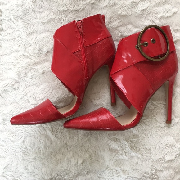 Izabella Rue  Stilettos - Picture 3 of 3